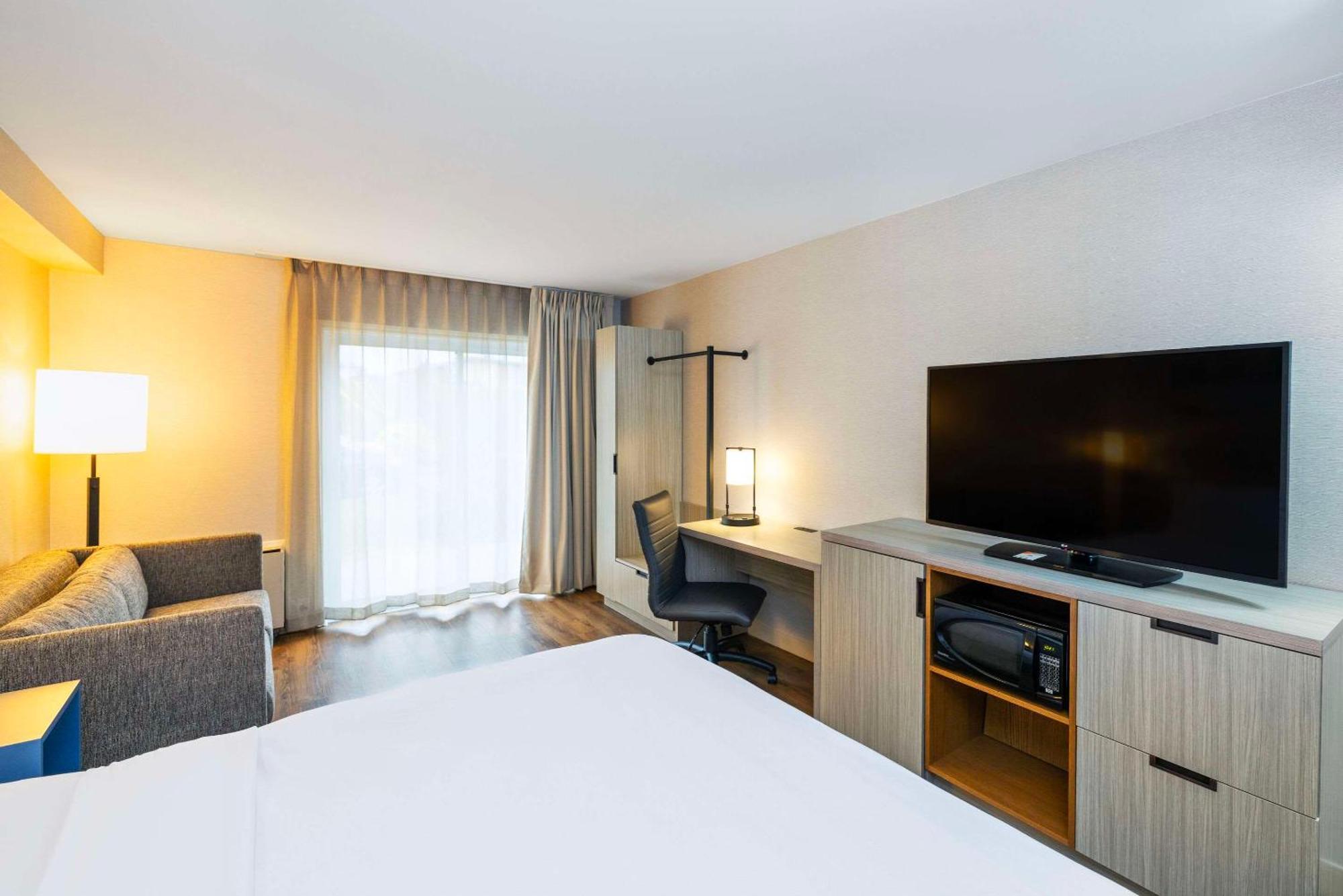 Comfort Inn